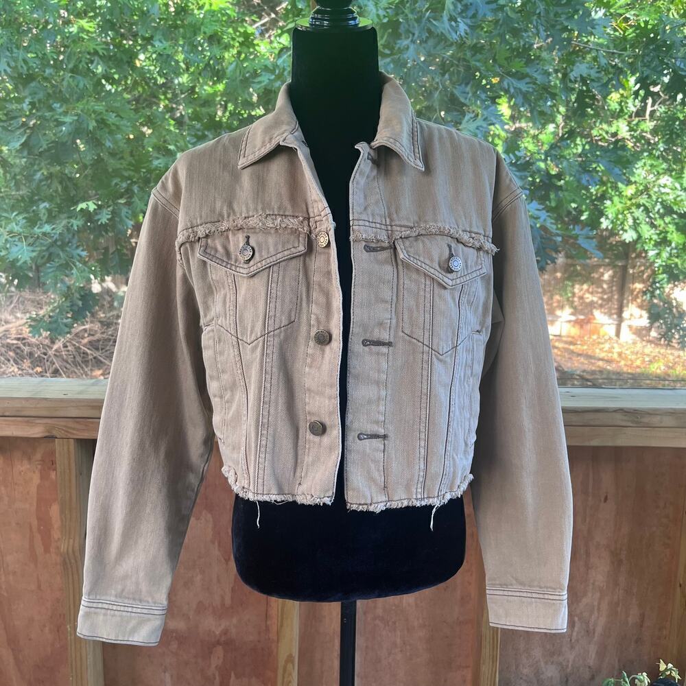 Urban Outfitters BDG Women's Tan Cropped Denim Jean Jacket Size XS